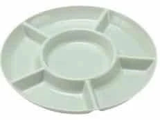 Stylish round snack plate in green and khaki colours, perfect for serving fruit, nuts, or hors d'oeuvres at UK dinner parties and tea times.