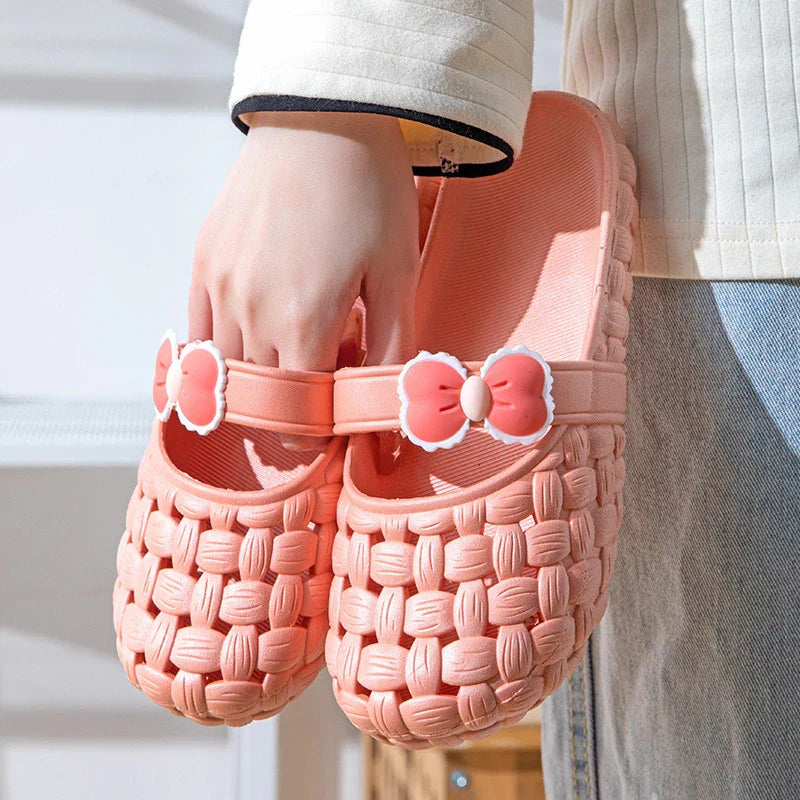 Baotou slippers with bow braid design, perfect for summer beach and casual wear