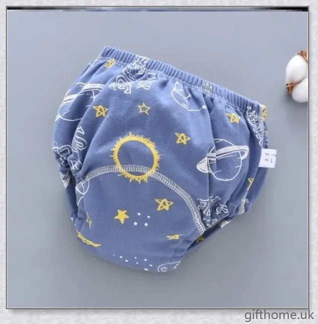 Breathable and waterproof reusable baby nappy pants made of 100% organic cotton fabric