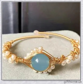 Exquisite 14-Carat gold-plated bracelet adorned with Hailan Baohai sapphire and natural white pearl