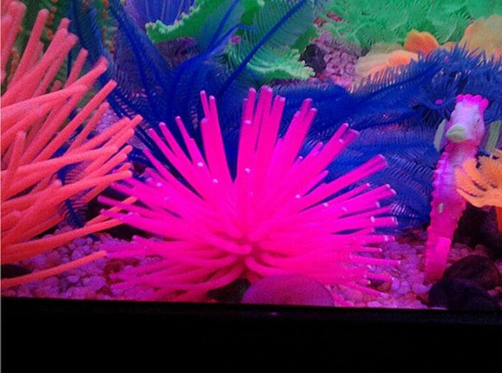 Premium silicone artificial aquatic life decorations in an aquarium, creating a mesmerizing underwater scene