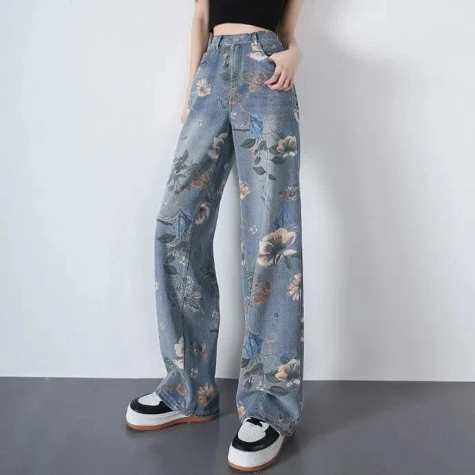 A pair of stylish painted wide-leg jeans in a high-waist design for a slimming and flattering silhouette