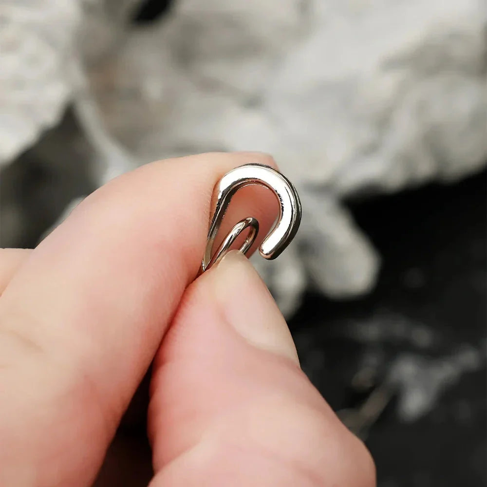 Premium 10-pack of Mini Spring Backpack Clasps made from durable aluminium alloy for secure outdoor and everyday use