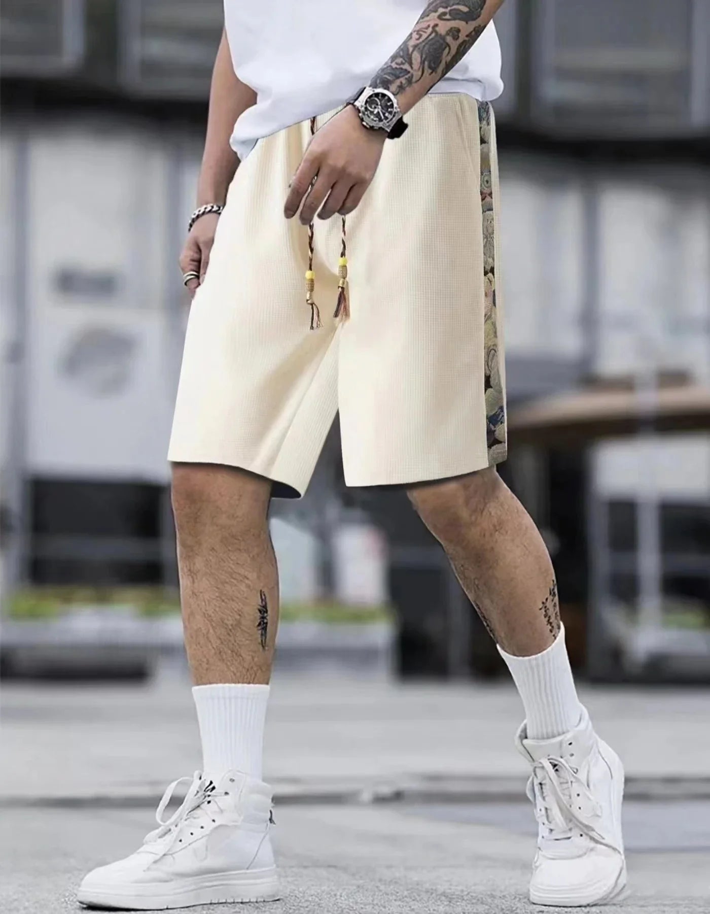 Men's casual breathable shorts in various colours and sizes, featuring a relaxed, comfortable fit and premium cotton-blend fabric.
