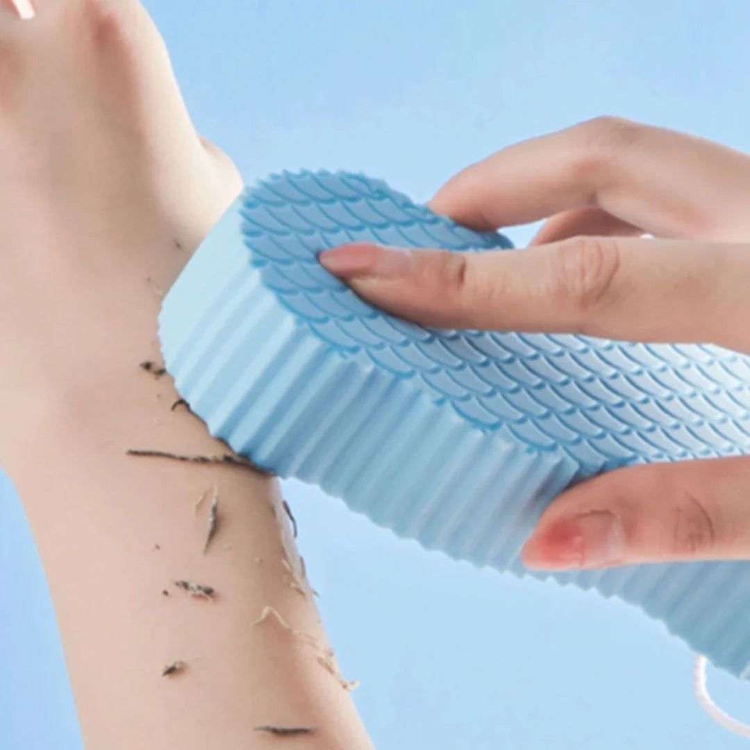 Luxurious white exfoliating bath sponge with a unique hardening design for hygienic and convenient use
