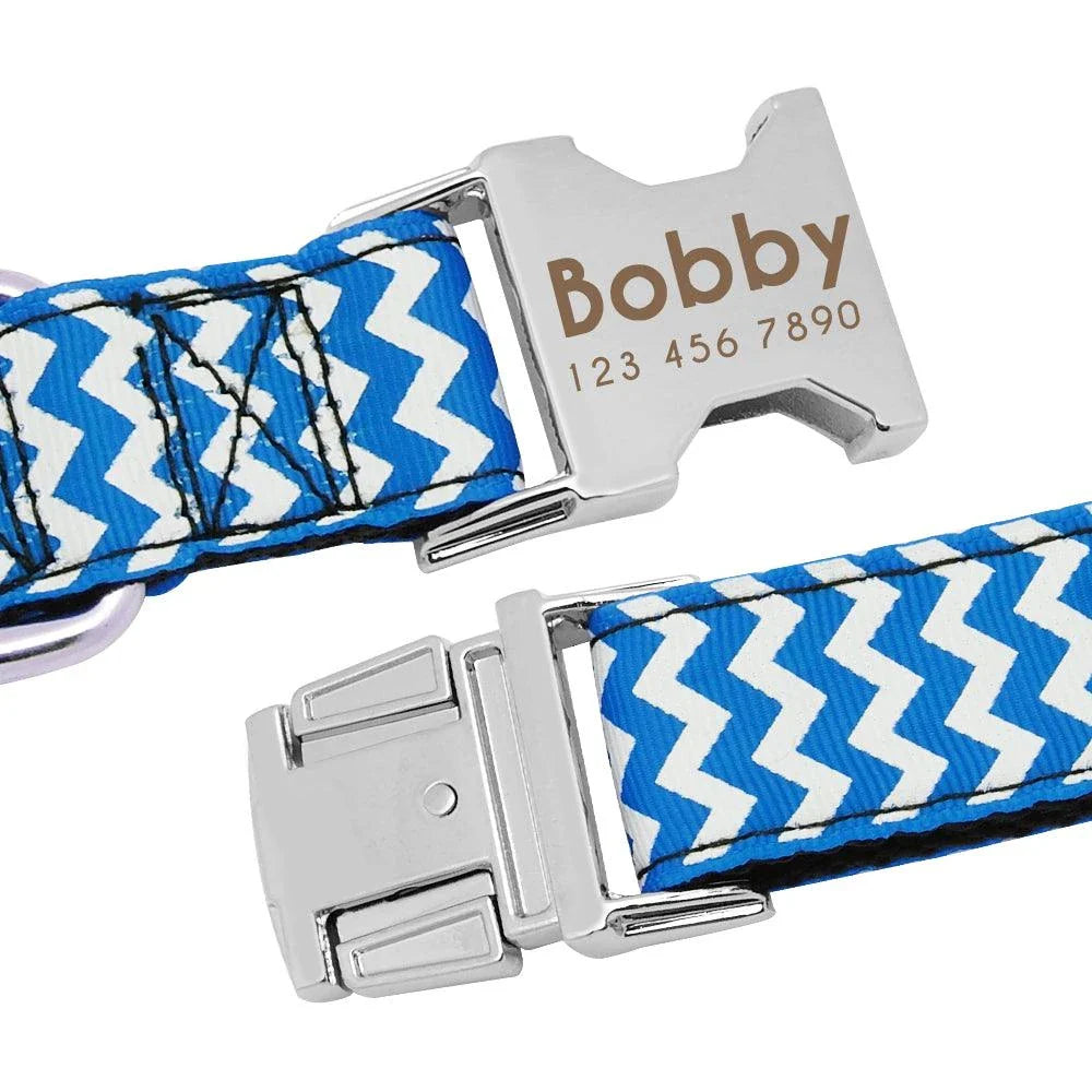 Zig-zag patterned dog collar made of durable nylon material, adjustable for a customised fit