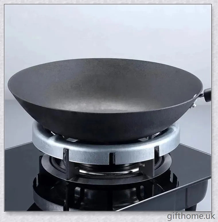 Premium gas stove flame diffuser with even flame distribution and anti-skid blades for fuel-efficient cooking