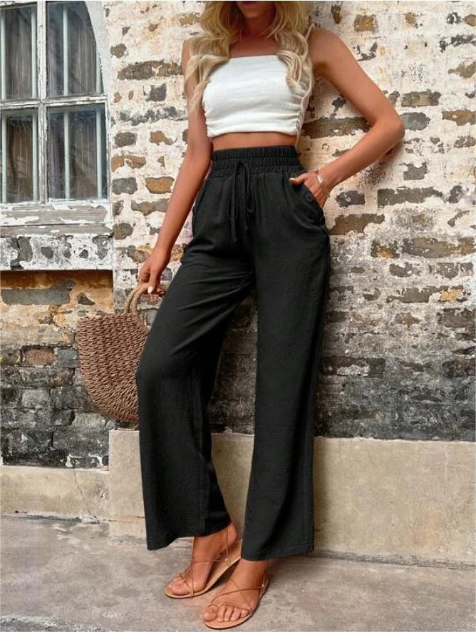 Stylish casual trousers with pockets and elastic waistband for British women