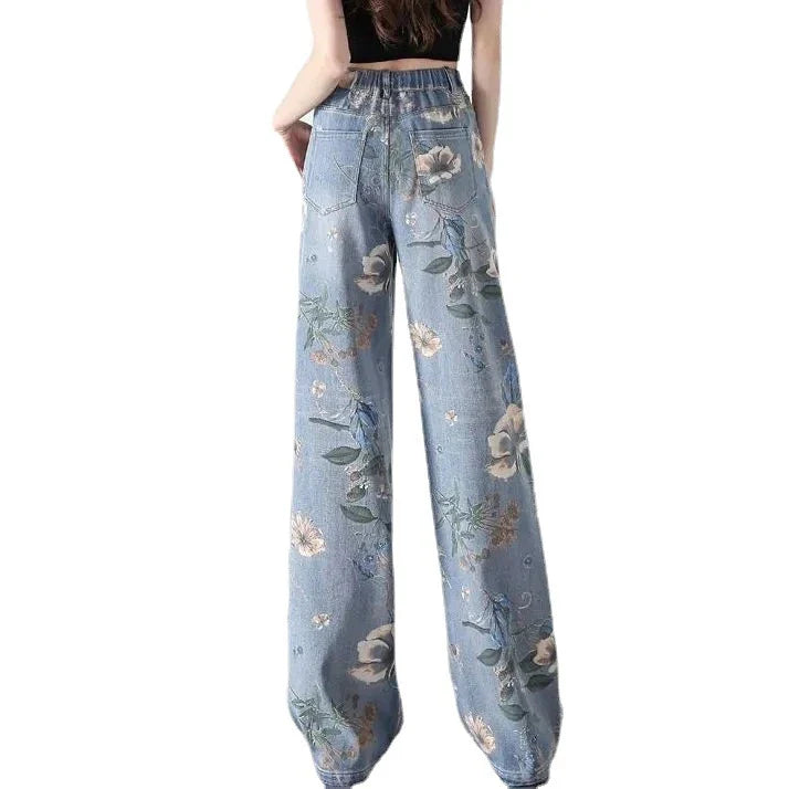 A pair of stylish painted wide-leg jeans in a high-waist design for a slimming and flattering silhouette