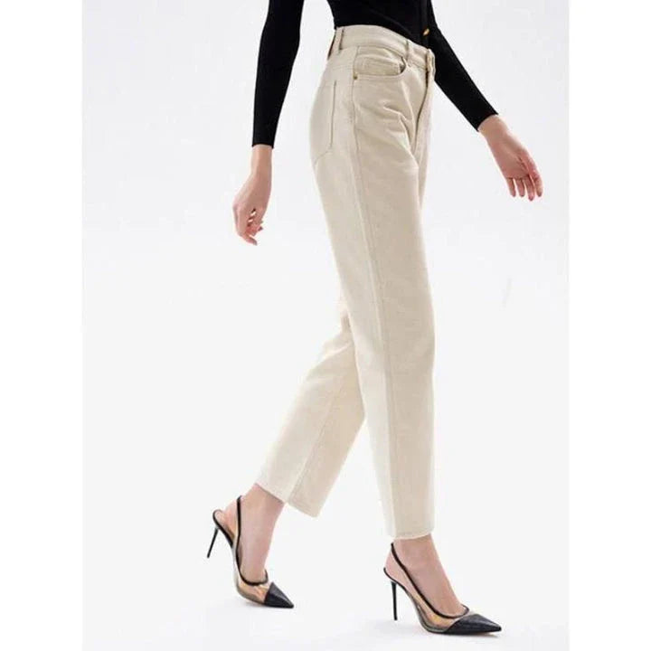 Classic high-waisted straight-leg jeans for women in a timeless British style