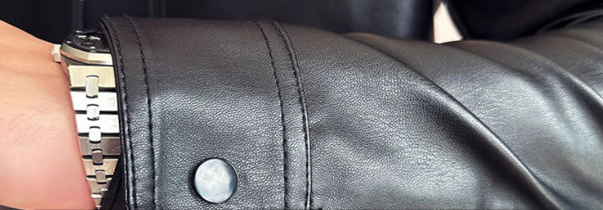 Premium Lightweight Business Jacket with Leather Lapels - Stylish and Versatile Outerwear for the Modern Gentleman