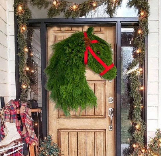 Charming farmhouse-style Christmas wreath with double horse head design and simulation pine branches