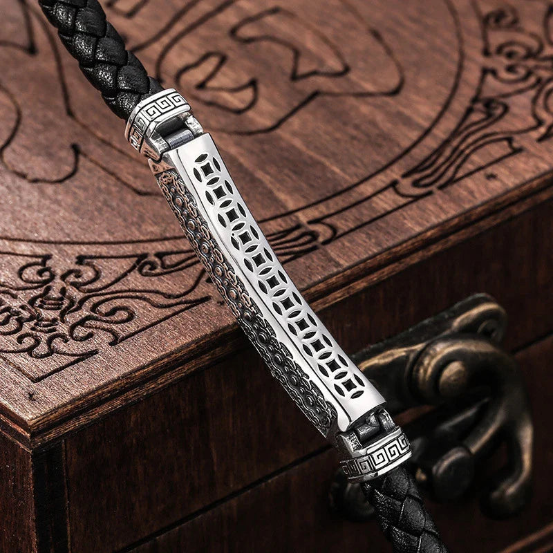 GiftHome UK Stylish Hand-Woven Rope Bracelet for Men and Women