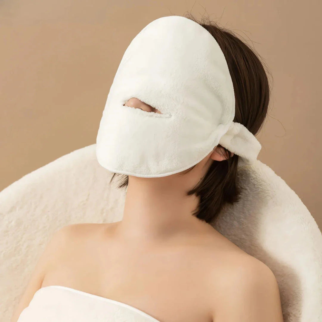 Premium hot compress facial towel mask made of high-quality cotton for rejuvenating and soothing skin
