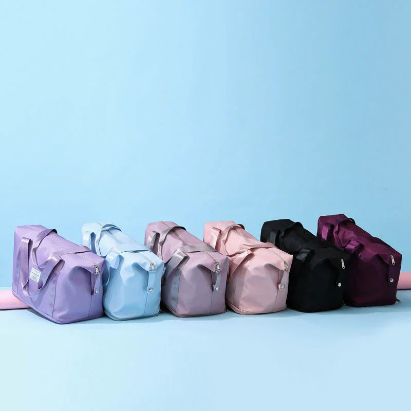 Large capacity travel bag with multiple pockets for fitness, gym, and outdoor activities