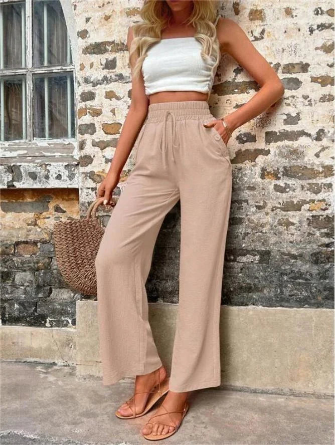 Stylish casual trousers with pockets and elastic waistband for British women