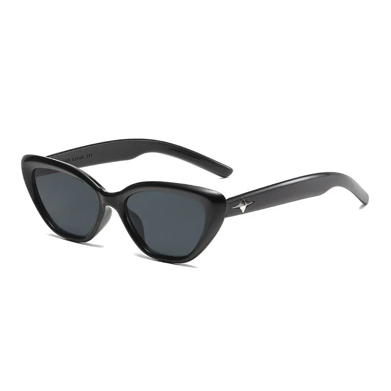 Classic cat-eye sunglasses with rice nail detail, offering UV protection and gradient lenses for a timeless, sophisticated look.