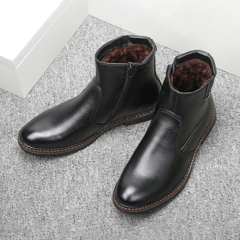 GiftHome UK Retro Classic Leather Boots for Stylish Gentlemen
