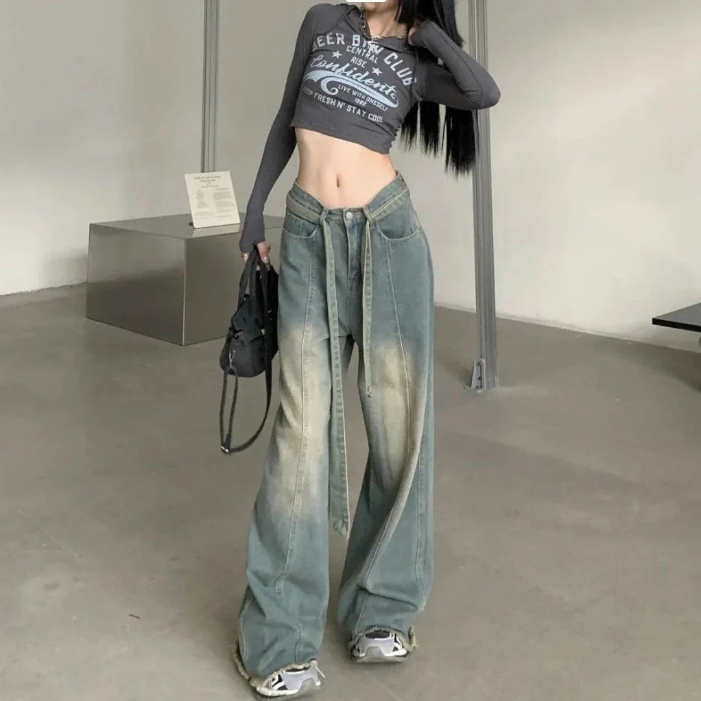 Premium vintage-inspired straight-leg jeans for British women, featuring a high-waisted design and mid-weight denim fabric