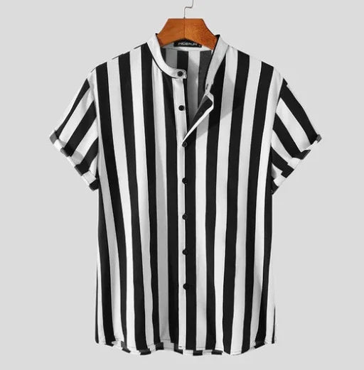 Men's casual collared shirt in floral print with stand collar and short sleeves