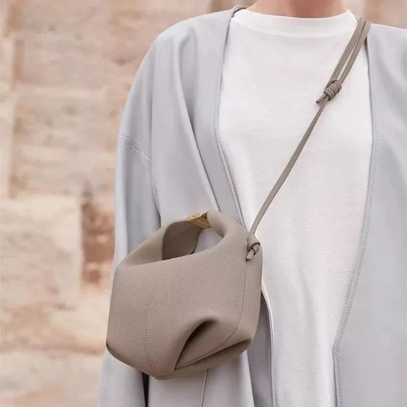 Elegant and Versatile Leather Dumpling-Shaped Tote Bag in White Colour