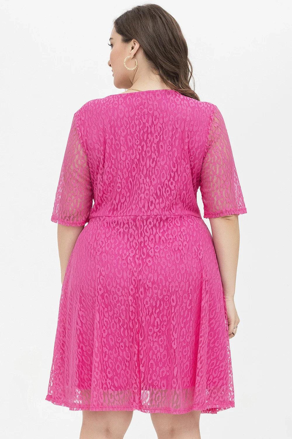Elegant V-neck lace dress with tailored waist in rose red colour