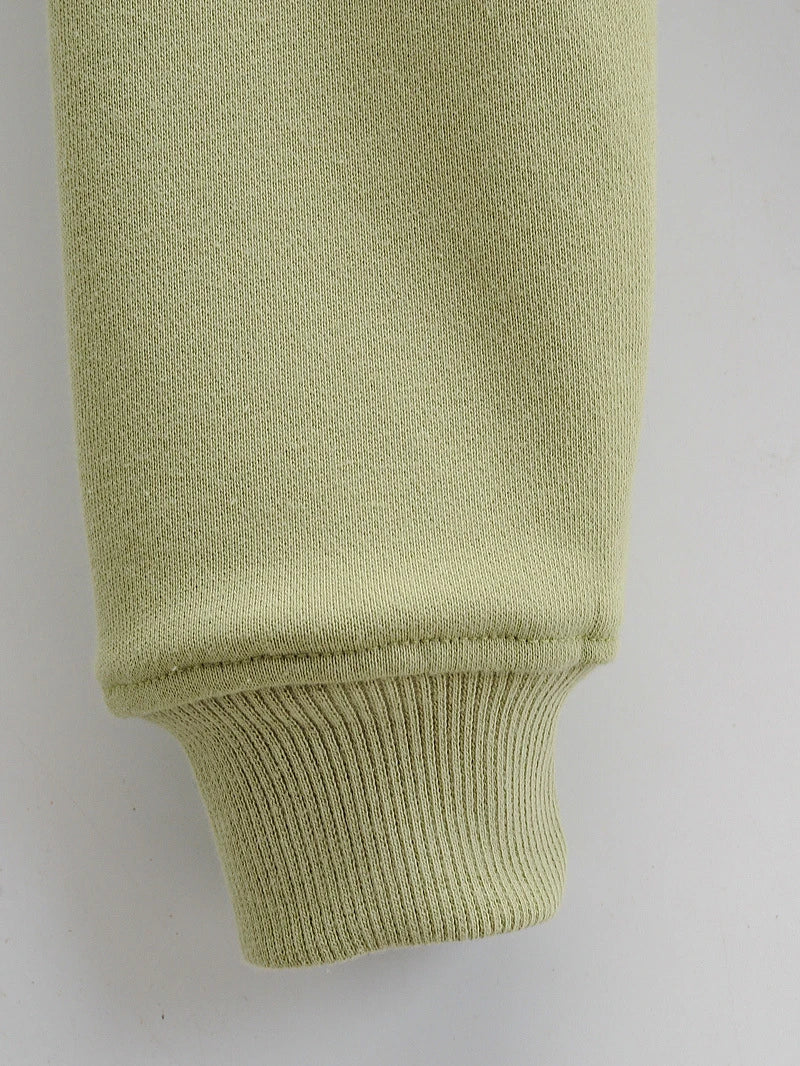 Slim-fit hooded sweater in a range of classic and on-trend colours, perfect for the modern British fashion enthusiast