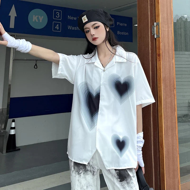 Gradient love print short sleeve shirt with relaxed fit and vibrant design