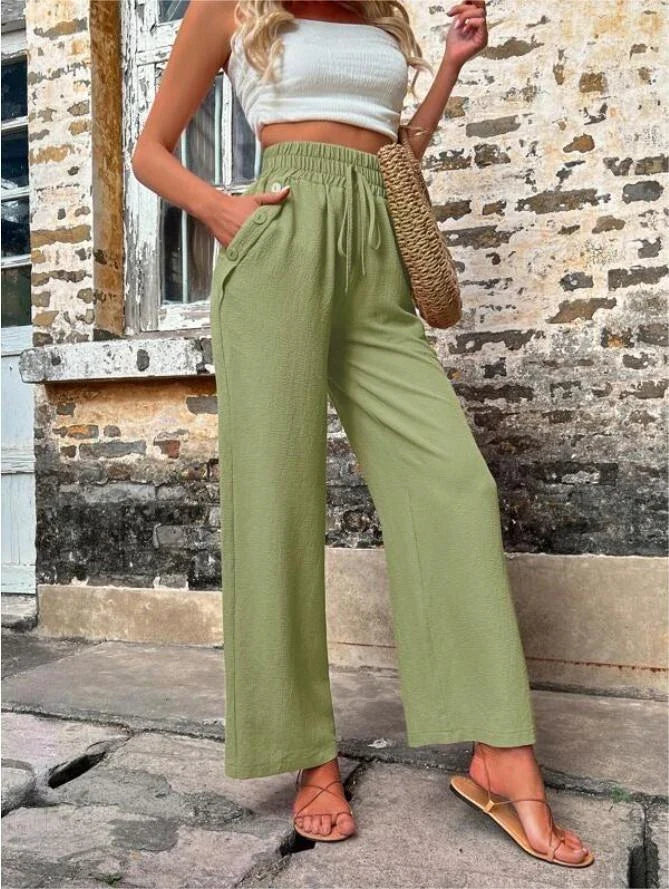 Stylish casual trousers with pockets and elastic waistband for British women