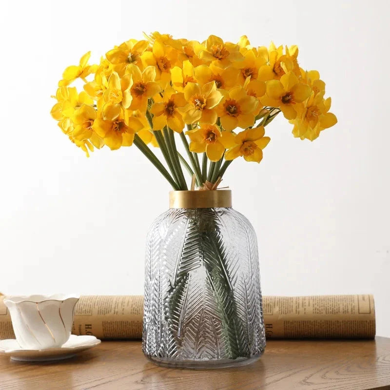 6-Piece Artificial Narcissus Flower Bouquet in White, Ideal for Home Decor, Weddings and Events