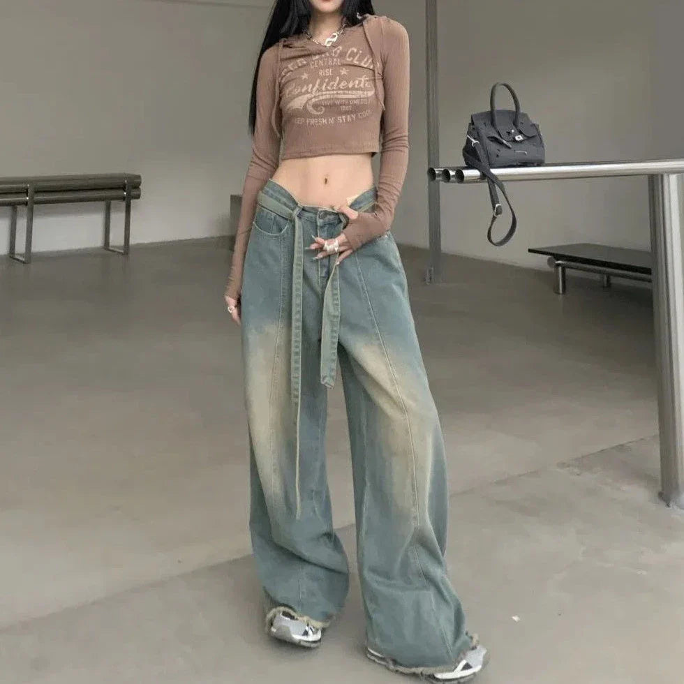 Premium vintage-inspired straight-leg jeans for British women, featuring a high-waisted design and mid-weight denim fabric
