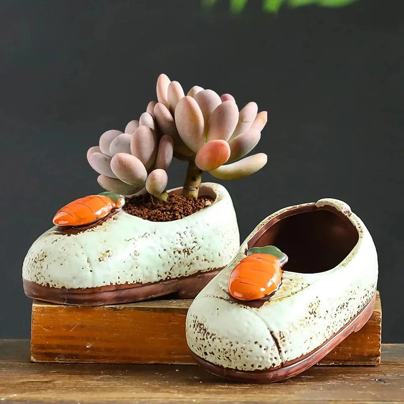 GiftHome UK Charming Ceramic Plant Pot in Boot Shape for Succulents and Flowers