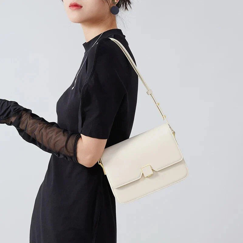 GiftHome UK Stylish Leather Women's Shoulder and Crossbody Bag - British Elegance