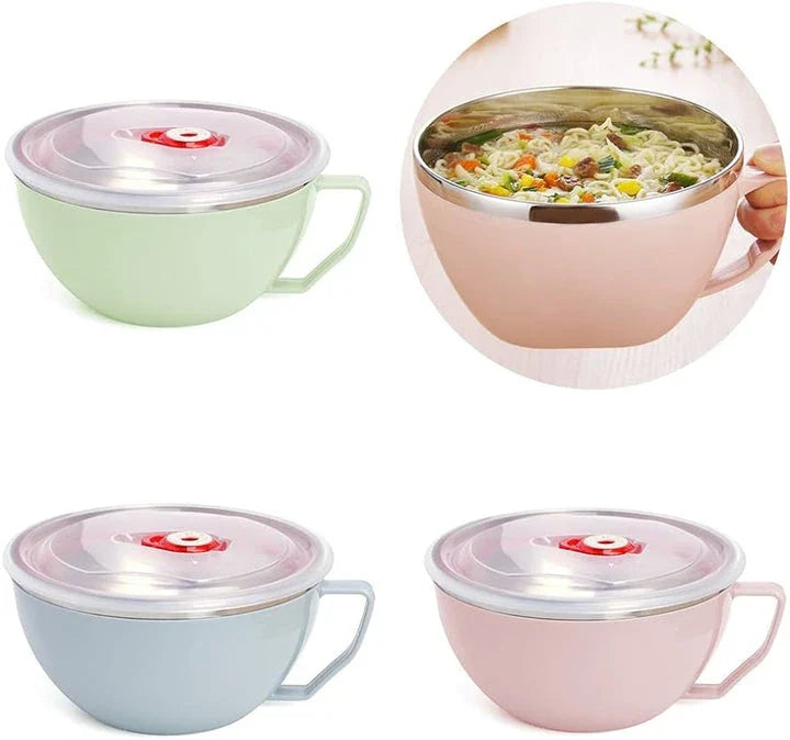Stylish stainless steel mixing bowl in various colours with an ergonomic handle for safe and convenient use in the kitchen