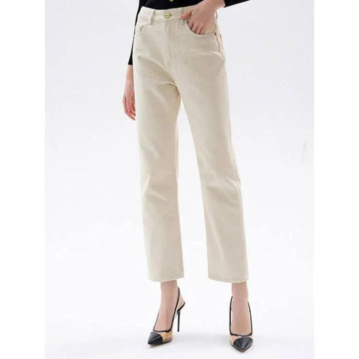Classic high-waisted straight-leg jeans for women in a timeless British style