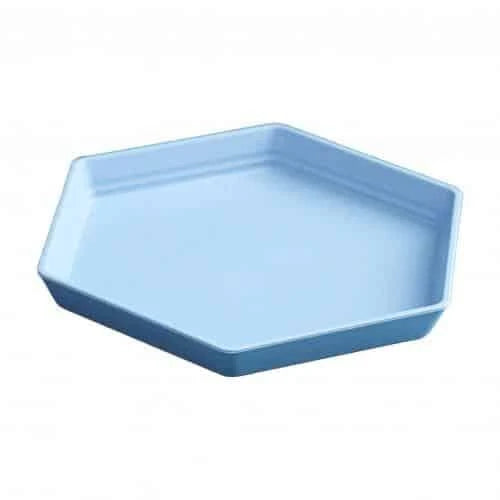 Hexagon-shaped wheat straw plate in a neutral beige colour, showcasing a modern and eco-friendly design