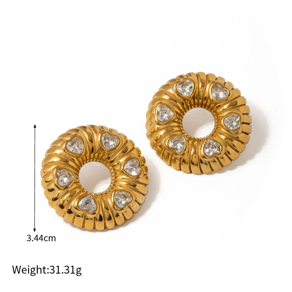 Trendha 18K gold plated minimalist O-shaped earrings and necklace set made of stainless steel for timeless elegance