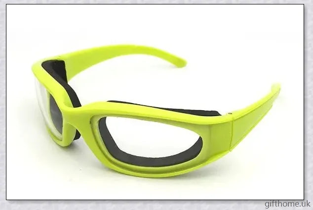 Anti-Spill Sunglasses with Polycarbonate Frame and Lenses, Offering UV400 Protection for Safe and Comfortable Cooking