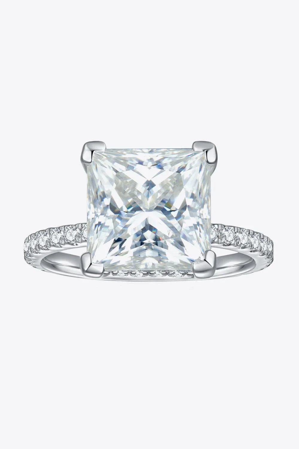 Elegant 5.52-carat moissanite side stone ring in 925 sterling silver with platinum plating