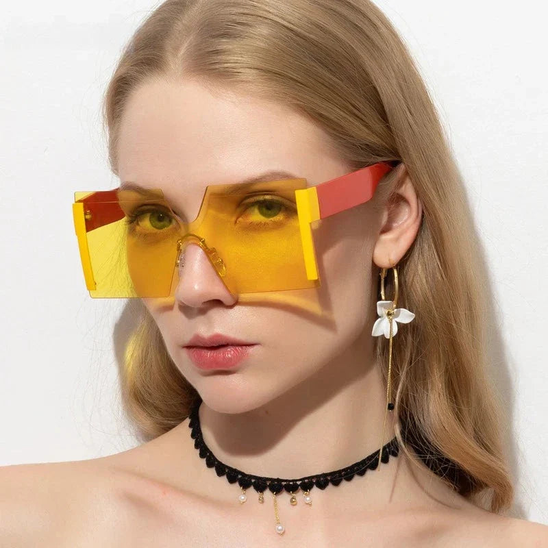 Stylish rimless gradient square sunglasses for women, featuring a bold and versatile design with gradient lenses for enhanced privacy and sun protection.