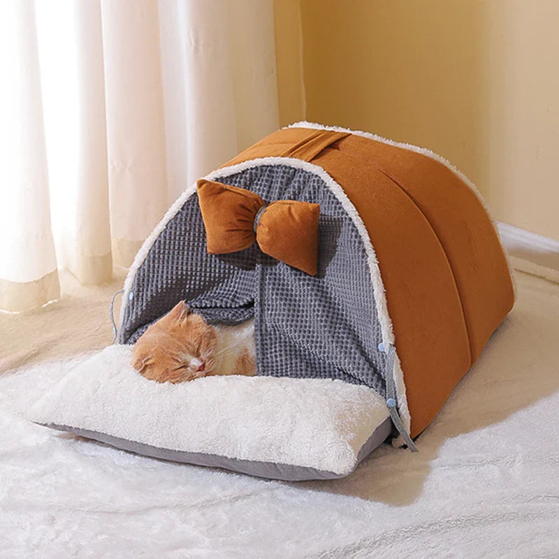 Cosy Feline Retreat: Premium pet nest for cats, featuring a fully enclosed design and plush, insulating fabrics for all-season comfort and security.
