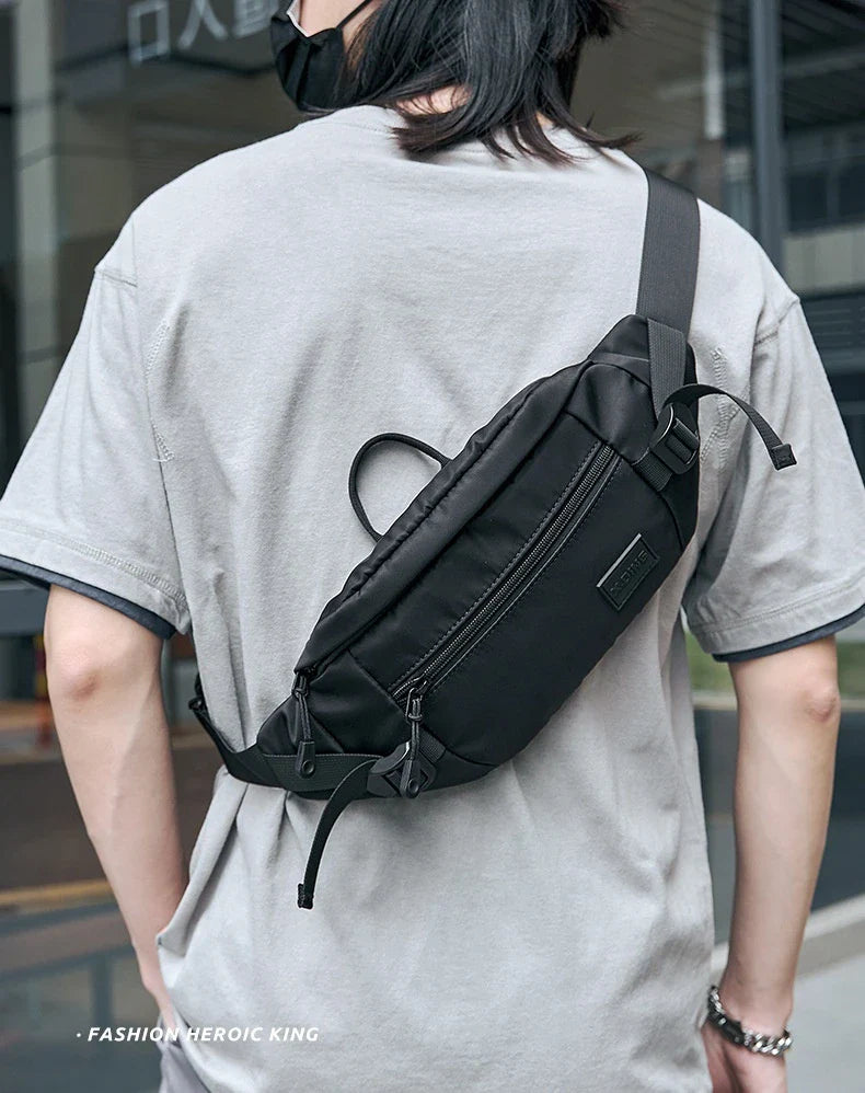 Versatile gents' casual shoulder bag made of premium Oxford cloth with multiple pockets and adjustable strap for organisation and comfort