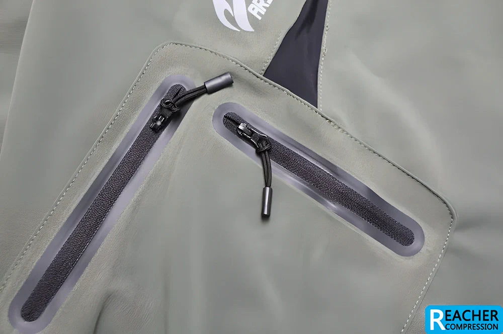 Men's cycling shorts in black and green colours, with adjustable waistband and zipper pockets for storage