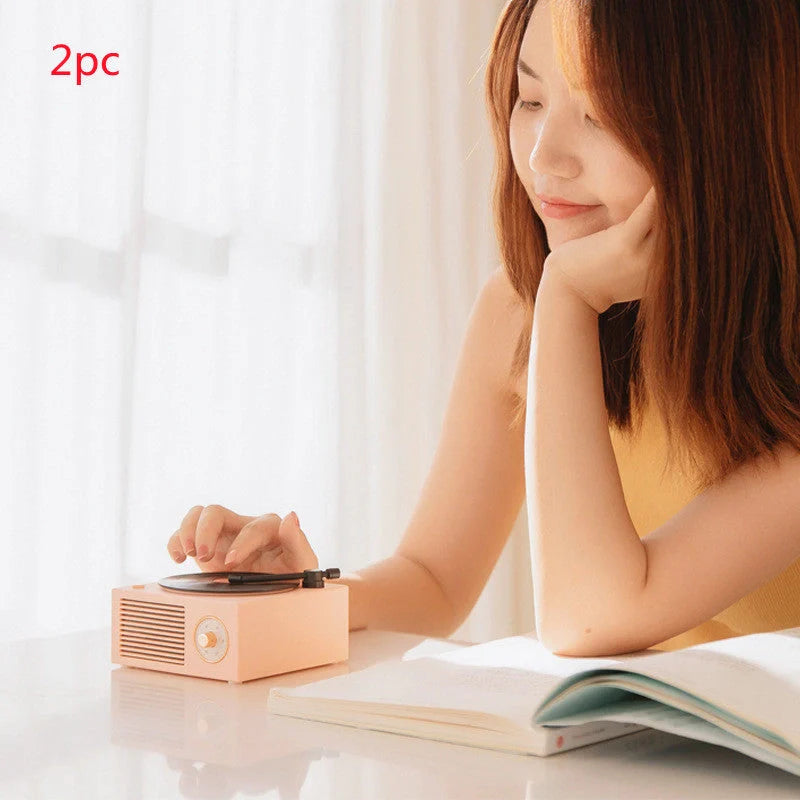 Retro Bluetooth Mini Speaker with USB Port in vintage design, perfect for wireless music streaming.