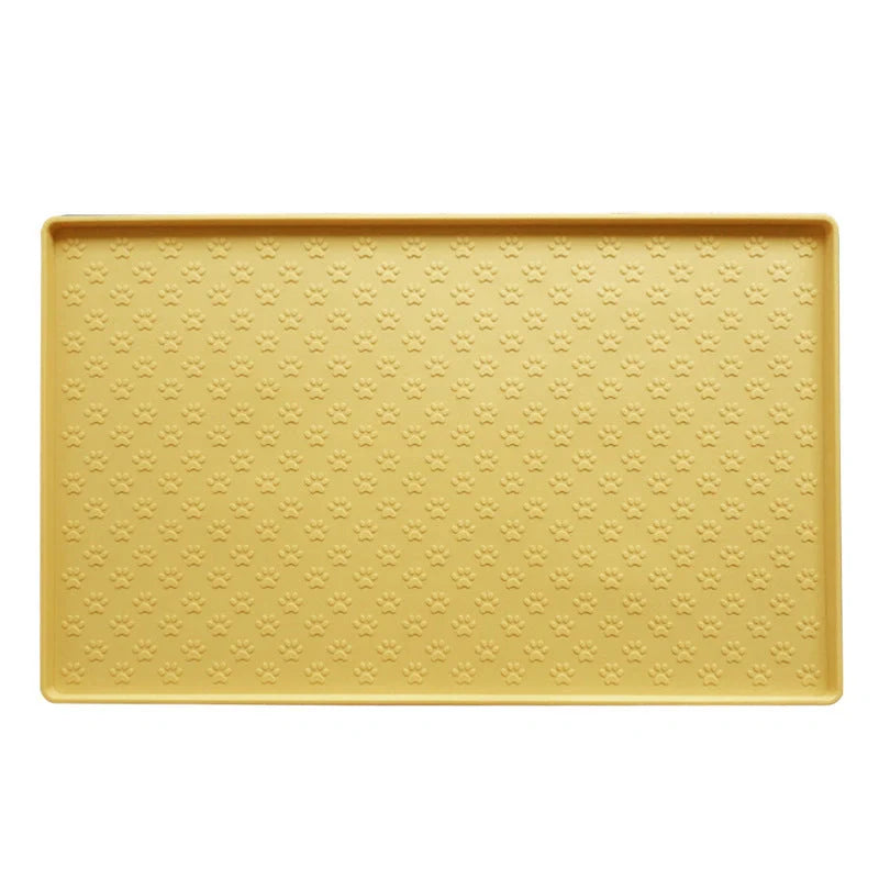 Waterproof and easy-to-clean silicone pet mat in various colours, designed for the comfort and convenience of dogs and cats in the UK.