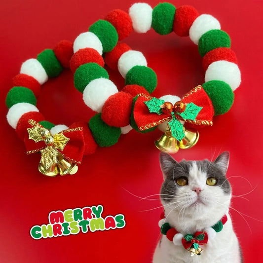Festive plush ball pet collar with elastic fit for Christmas in green and golden leaves designs