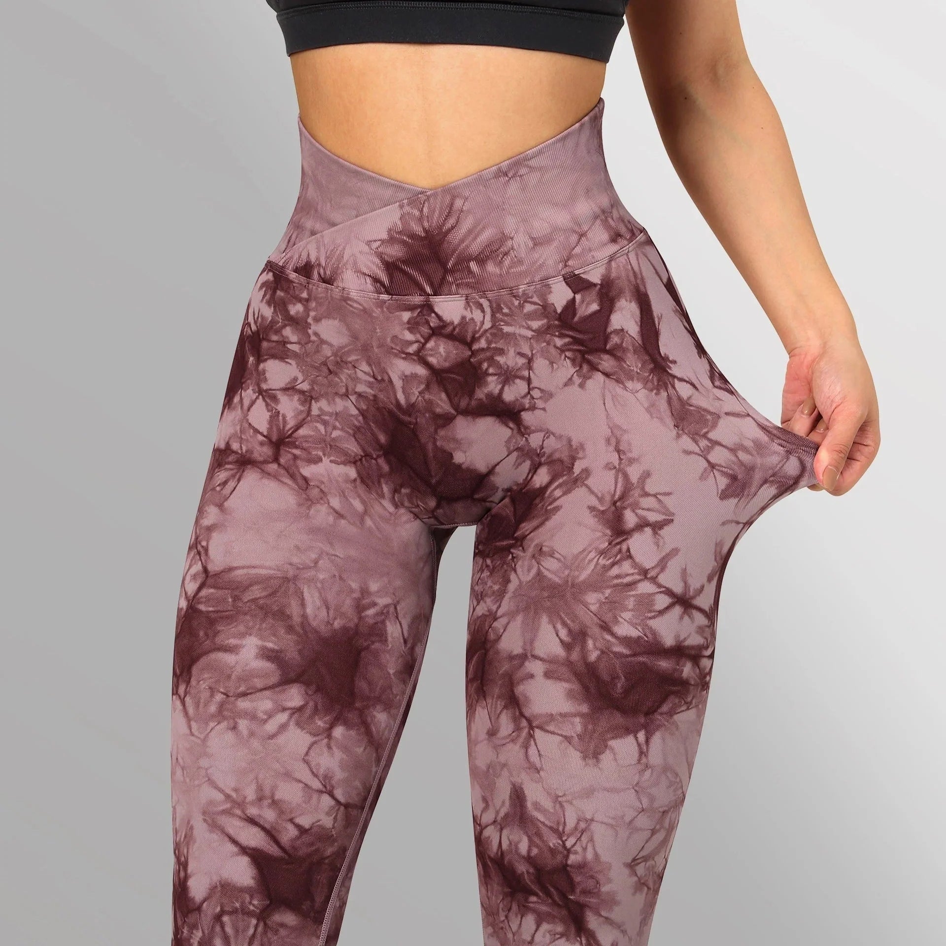 Women's seamless tie-dye leggings with push-up design for yoga and fitness