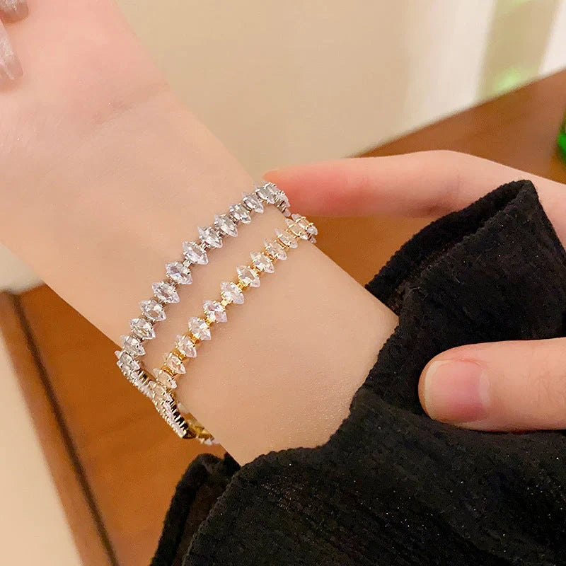 Elegant zircon geometric bracelet with South Korean fashion design