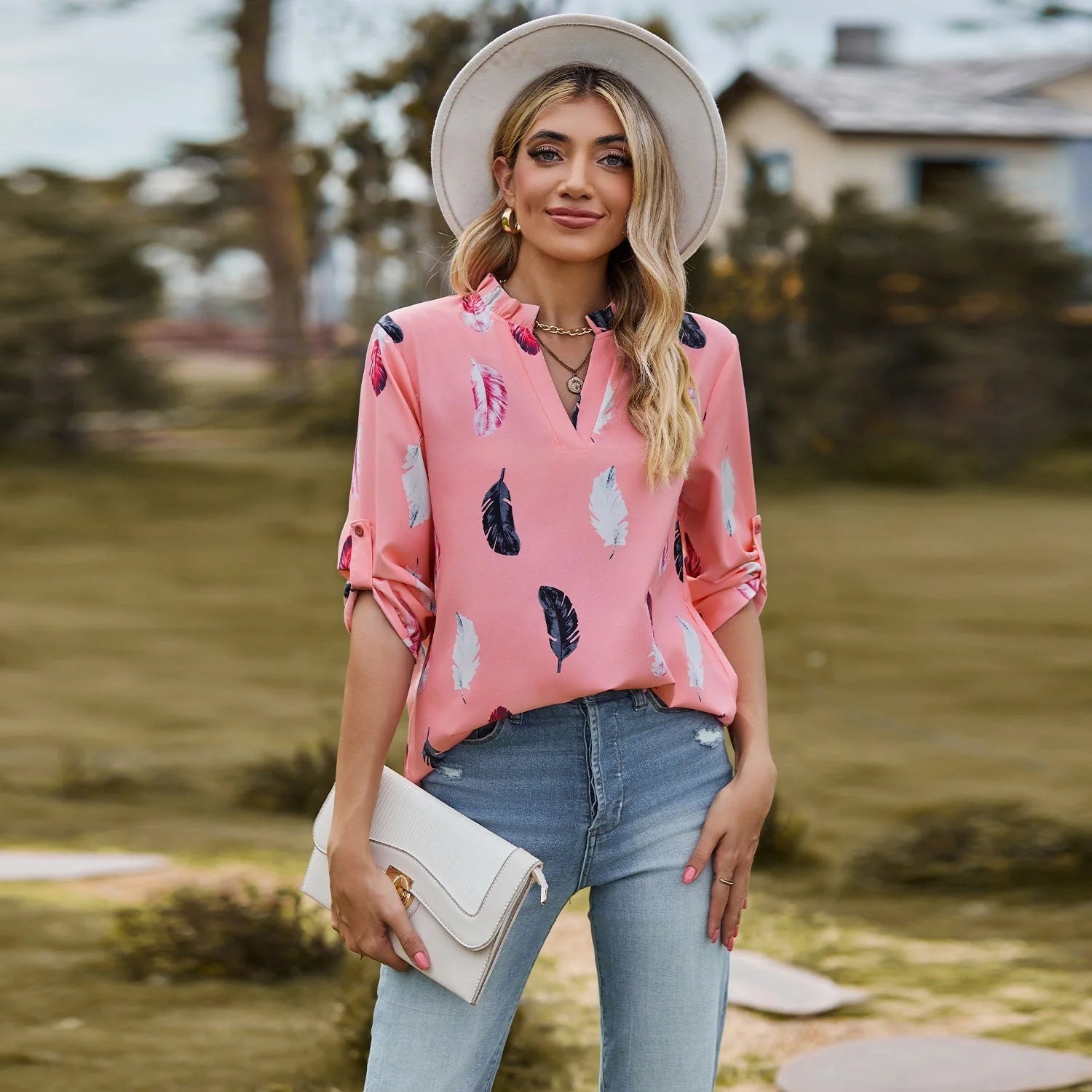 V-neck feather printed loose shirt in various colours