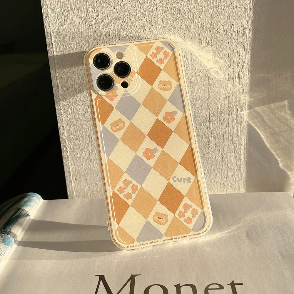 Elegant protective phone case with laser-etched geometric rhombus grid design for Apple iPhone